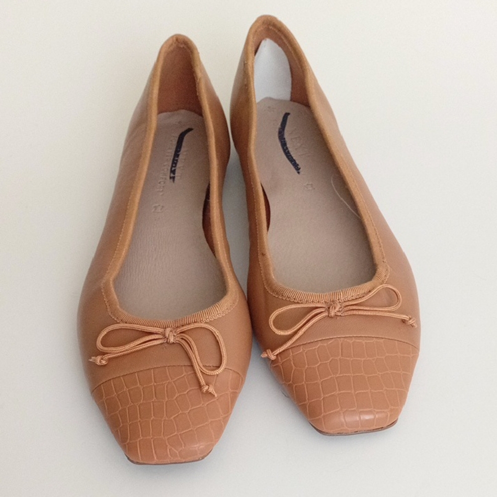 Next Forever Comfort Tan Flats Bow Detail Croc Texture Square Toe Size 6/39